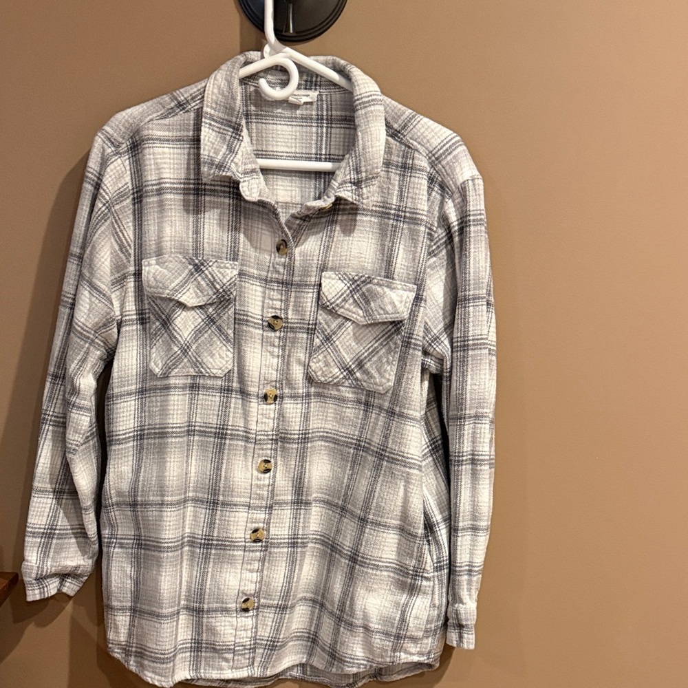 Beachlunchlounge Gray and White Plaid Shirt
